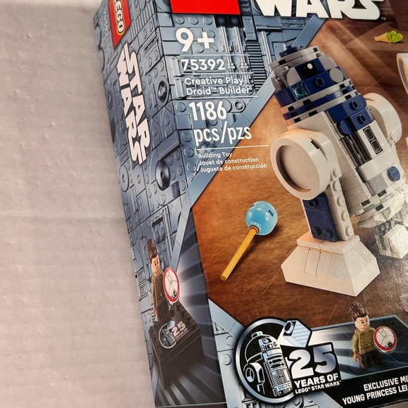 LEGO Star Wars Creative Play Droid Builder 75392 w/ Princess Leia Mini Figure - Picture 6 of 12